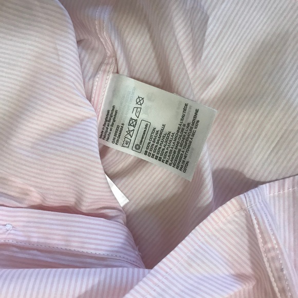 2-Boys short sleeved button down shirts 3-4T - Picture 4 of 8